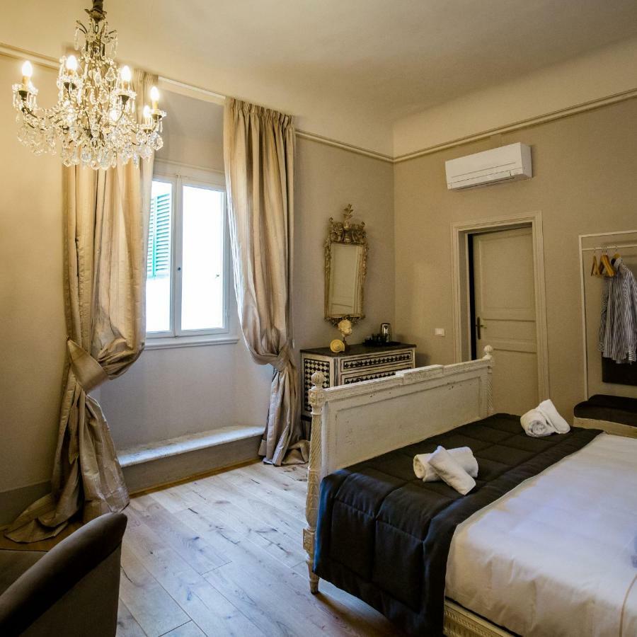 フィレンツェ San Pier Novello In Oltrarno Bed & Breakfast エクステリア 写真