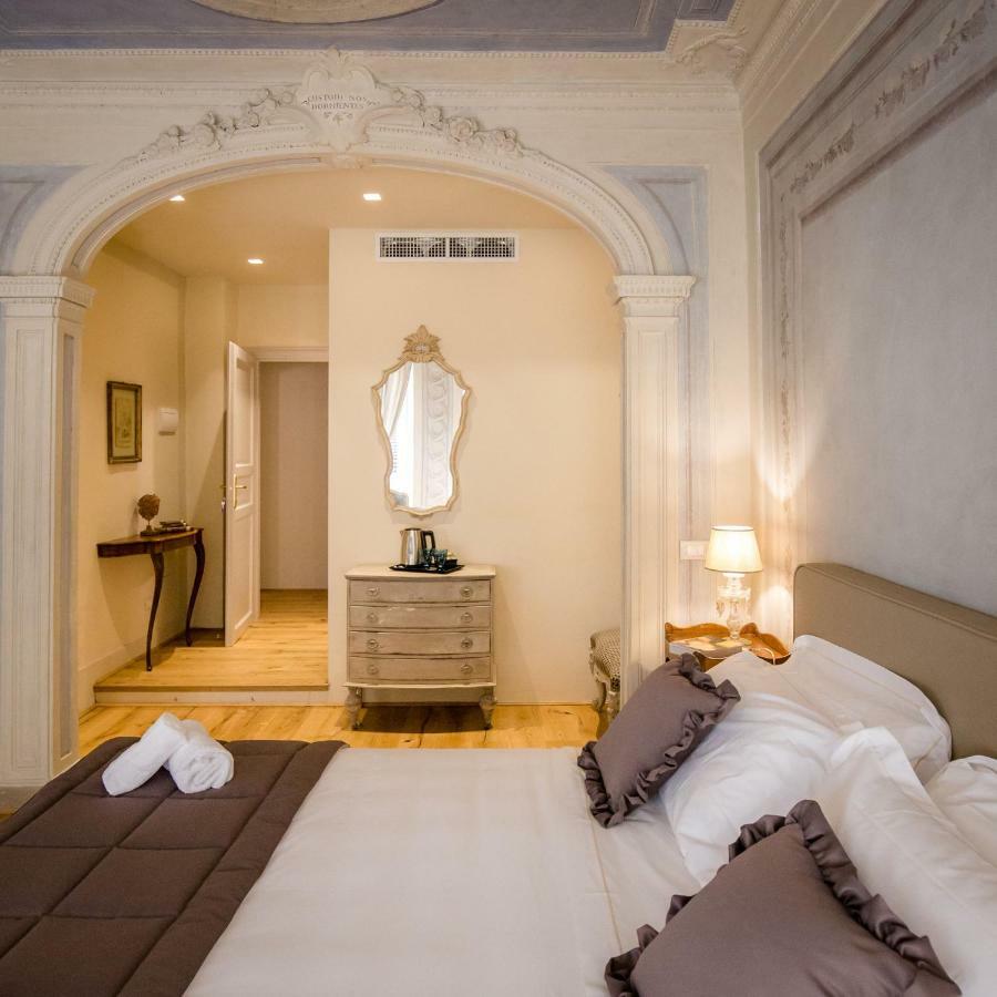 フィレンツェ San Pier Novello In Oltrarno Bed & Breakfast エクステリア 写真